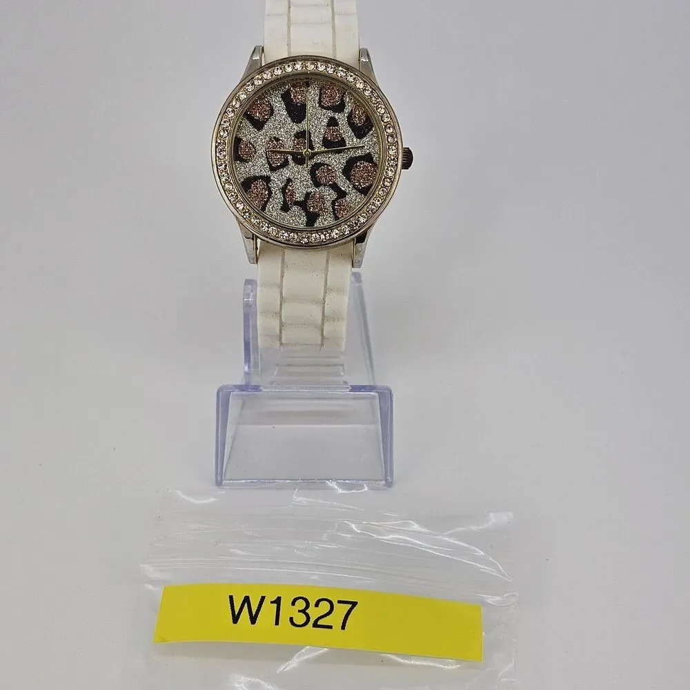 40MM‎ Women's Animal Print Dial Watch White Plastic Band New Battery